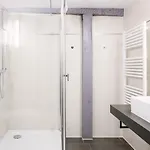 Am Jungfernstieg 호텔 슈트랄준트