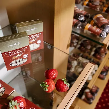 Am Jungfernstieg Otel 3*