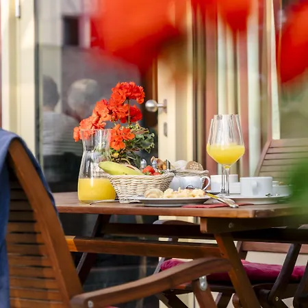 Otel Am Jungfernstieg 3*