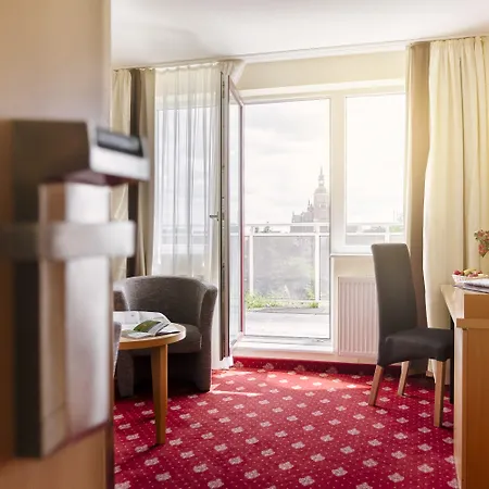 Otel Am Jungfernstieg