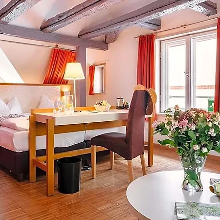 Hotel Am Jungfernstieg Stralsund