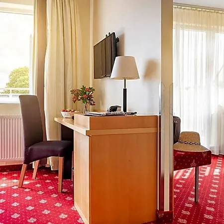 Hotel Am Jungfernstieg 3*