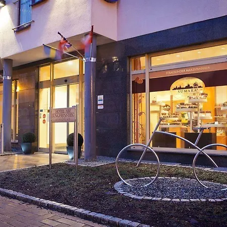 伽格菲斯汀格酒店 3*
