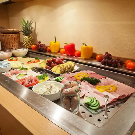Otel Am Jungfernstieg Stralsund