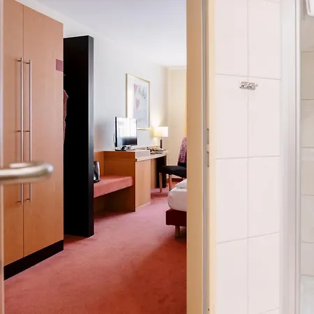 Hotel Am Jungfernstieg 3*
