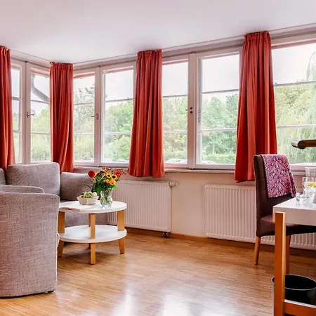 Otel Am Jungfernstieg Stralsund