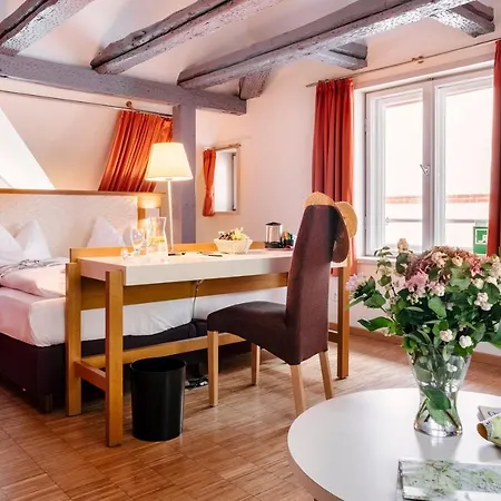 Hotel Am Jungfernstieg Stralsund