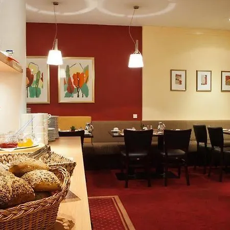 Am Jungfernstieg Hotel